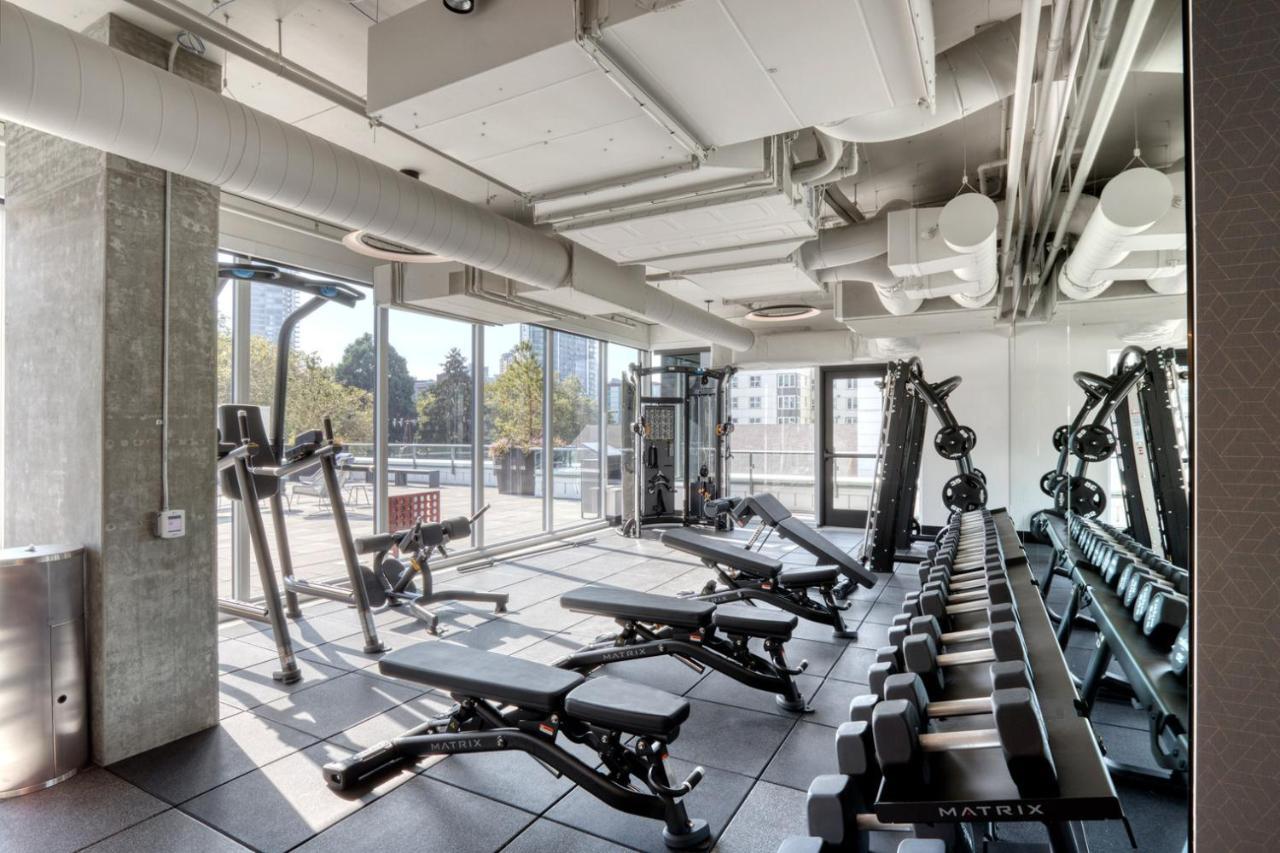 South Lake Union 1br W Wd Roof Nr Lake Union Sea-491 Seattle
