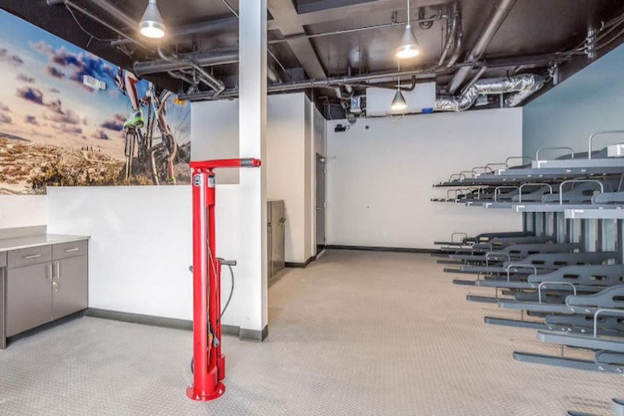 Apartment Columbia W Wd Gym Nr Light Rail Sea-347