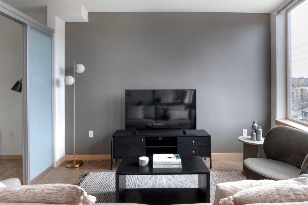 Wallingford 1br W Lounge Pets Nr 99 I-5 Sea-559 * Seattle