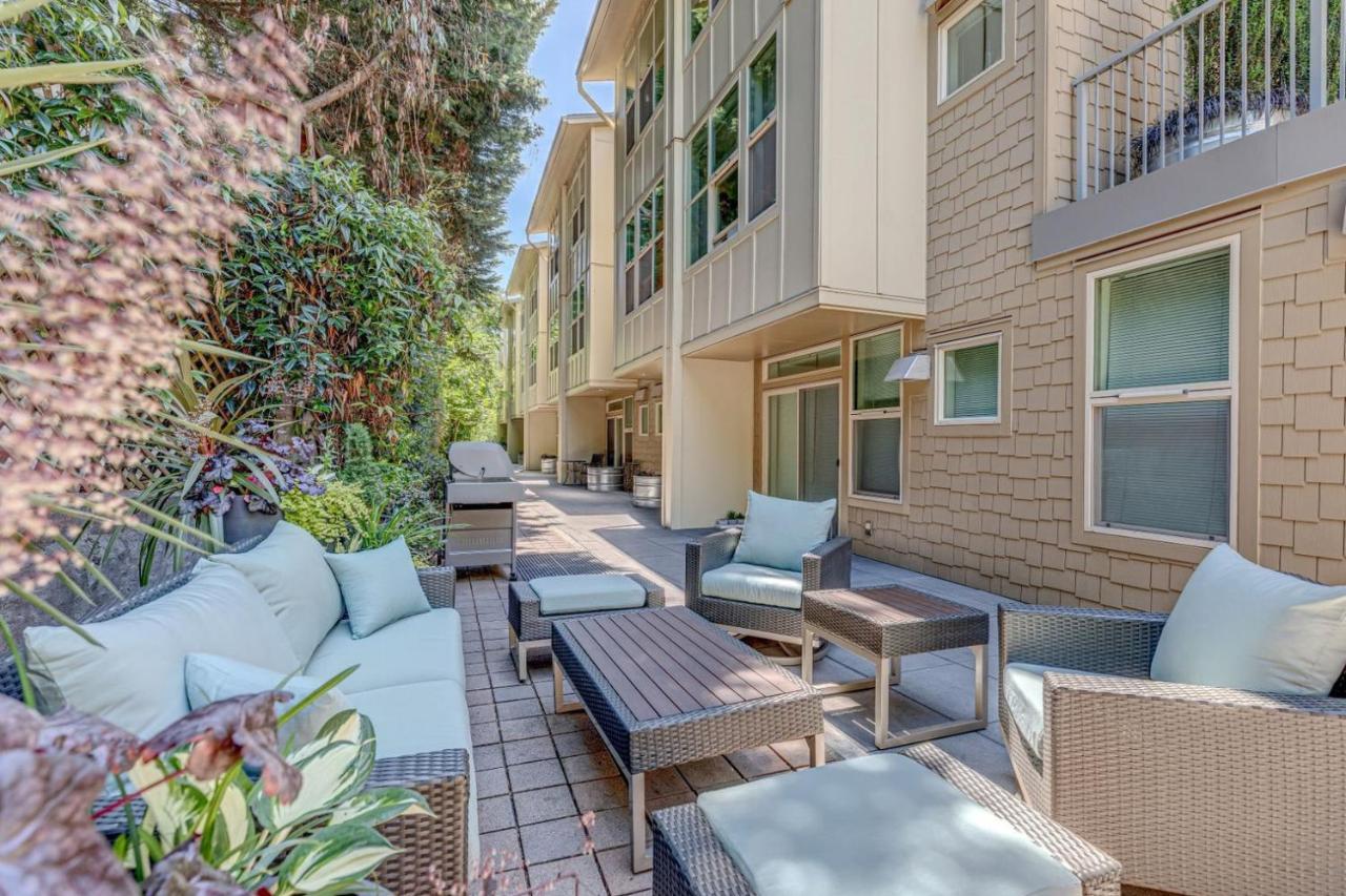 Apartment Wallingford W Pets Wd Nr Dining Bars Sea-562