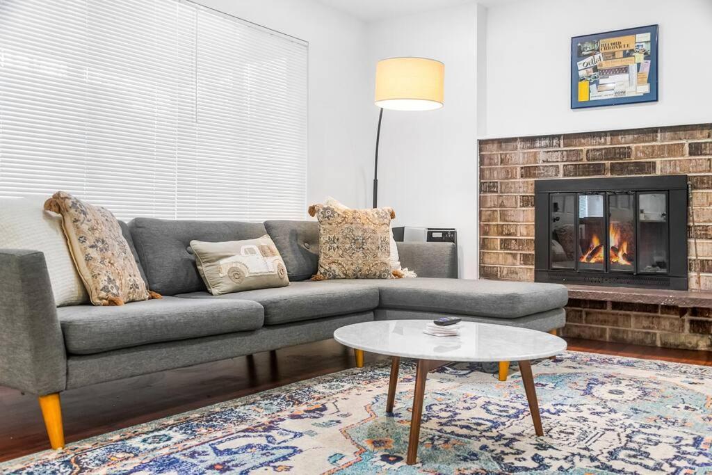 Cloud 2br Prime Location Apartment *
