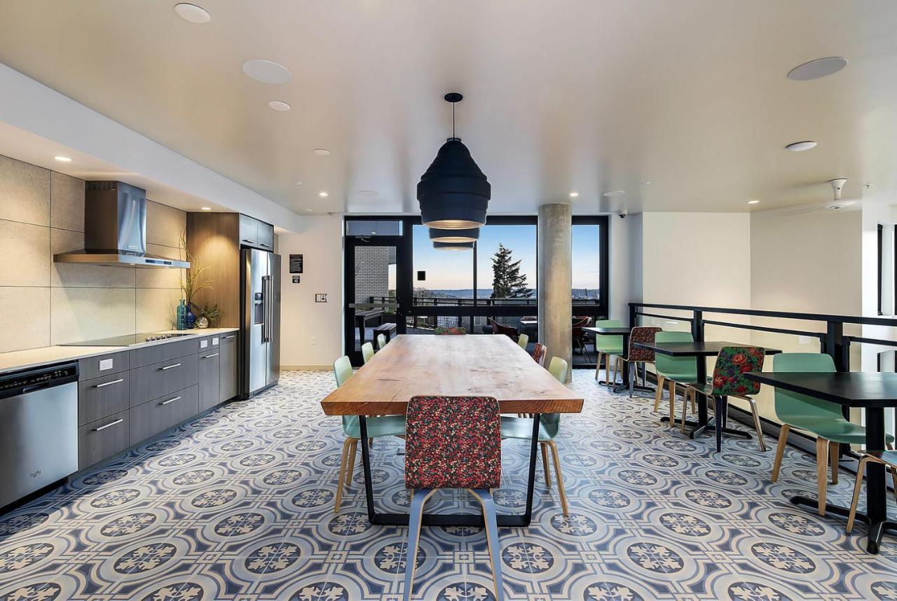 Apartment First Hill Jr 1br W Rooftop Gym Nr Park Sea-583 Seattle
