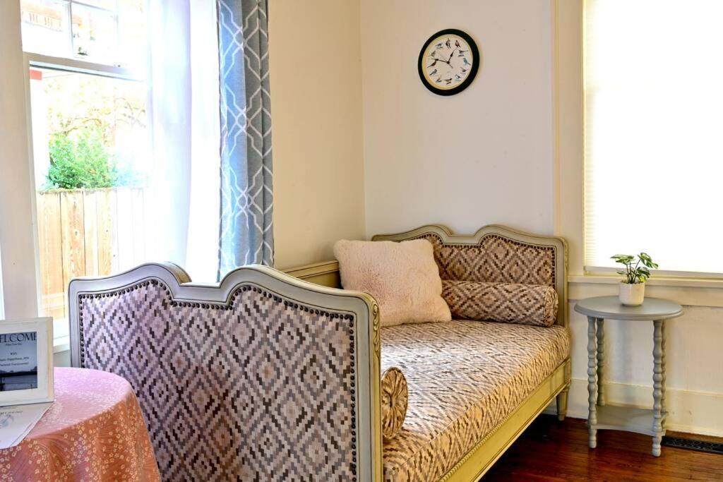 U-district Warmth 8 Mins Walk To Uw Holiday home *