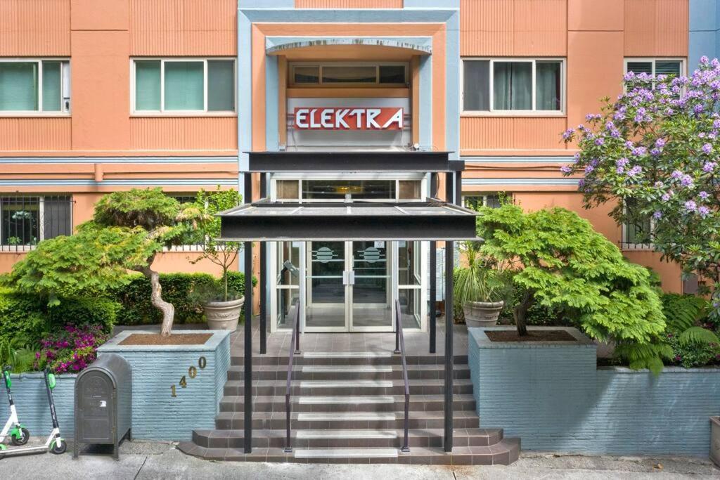 Apartment In The Heart Of - Fast Wi-fi & Ac *