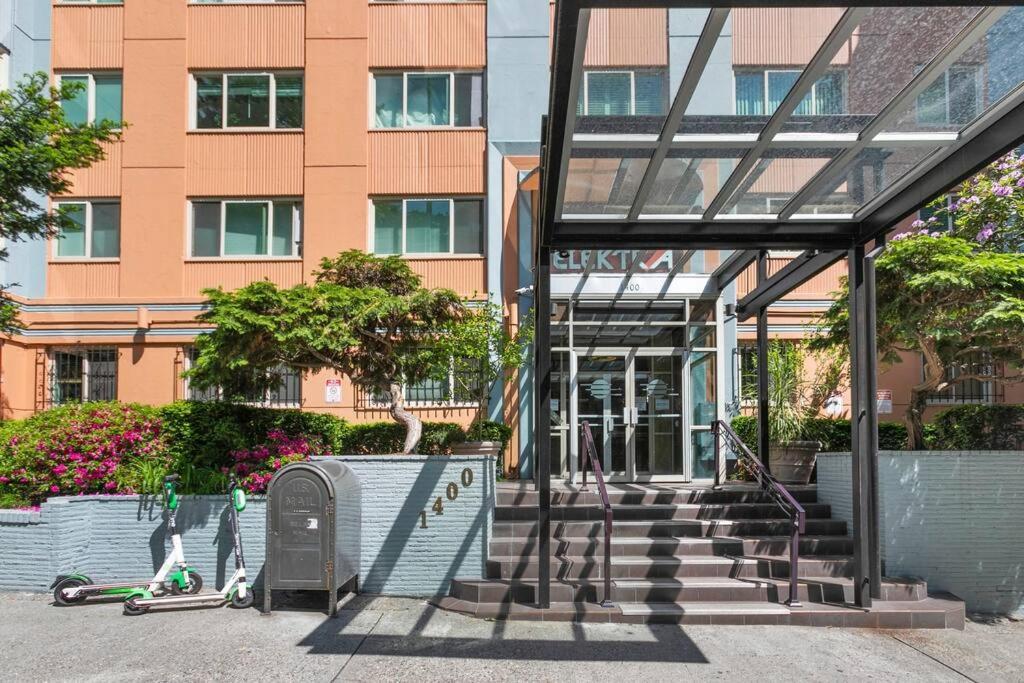Apartment In The Heart Of - Fast Wi-fi & Ac *