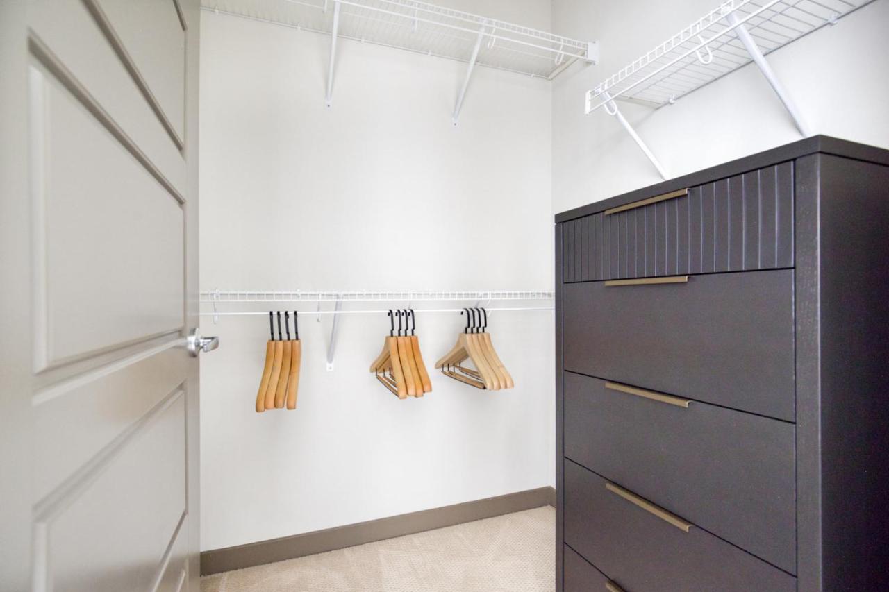 Apartment Ballard 2br W Gym Pet Area Nr Ballard Locks Sea-270 Seattle
