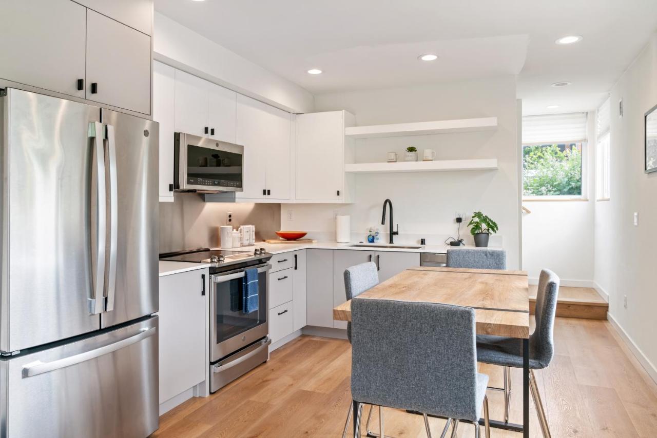 Modern Two Story Townhouse Near Light Rail Seattle
