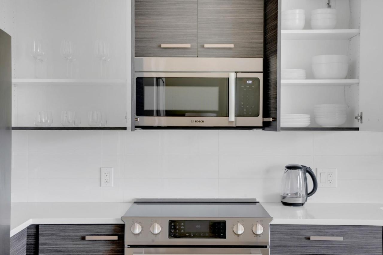 Downtown 1br W Gym Wd Bbq Nr Dining Shops Sea-399 Apartment