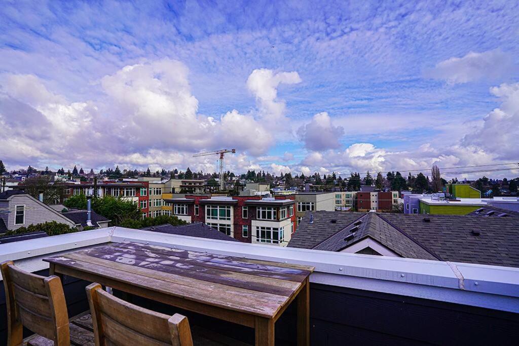 Fremont's Stylish Home-lake Union View On Rooftop Holiday home