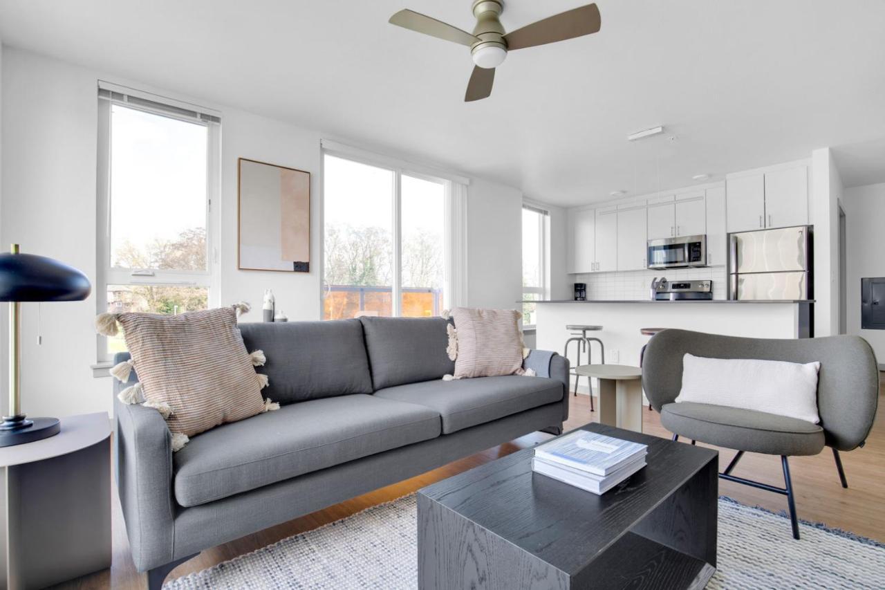 Columbia 2br W Wd Gym Nr Light Rail Sea-341 * Seattle
