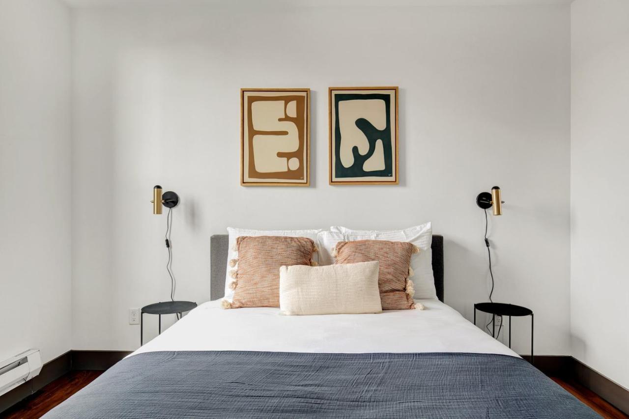 S Union 2br W Gym Wd Nr Space Needle Sea-182