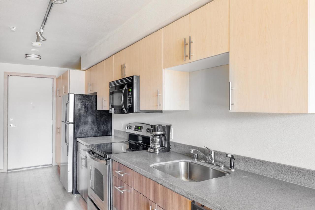 Queen Anne 1br W Roof Gym Wd Nr Metro Sea-349 Apartment