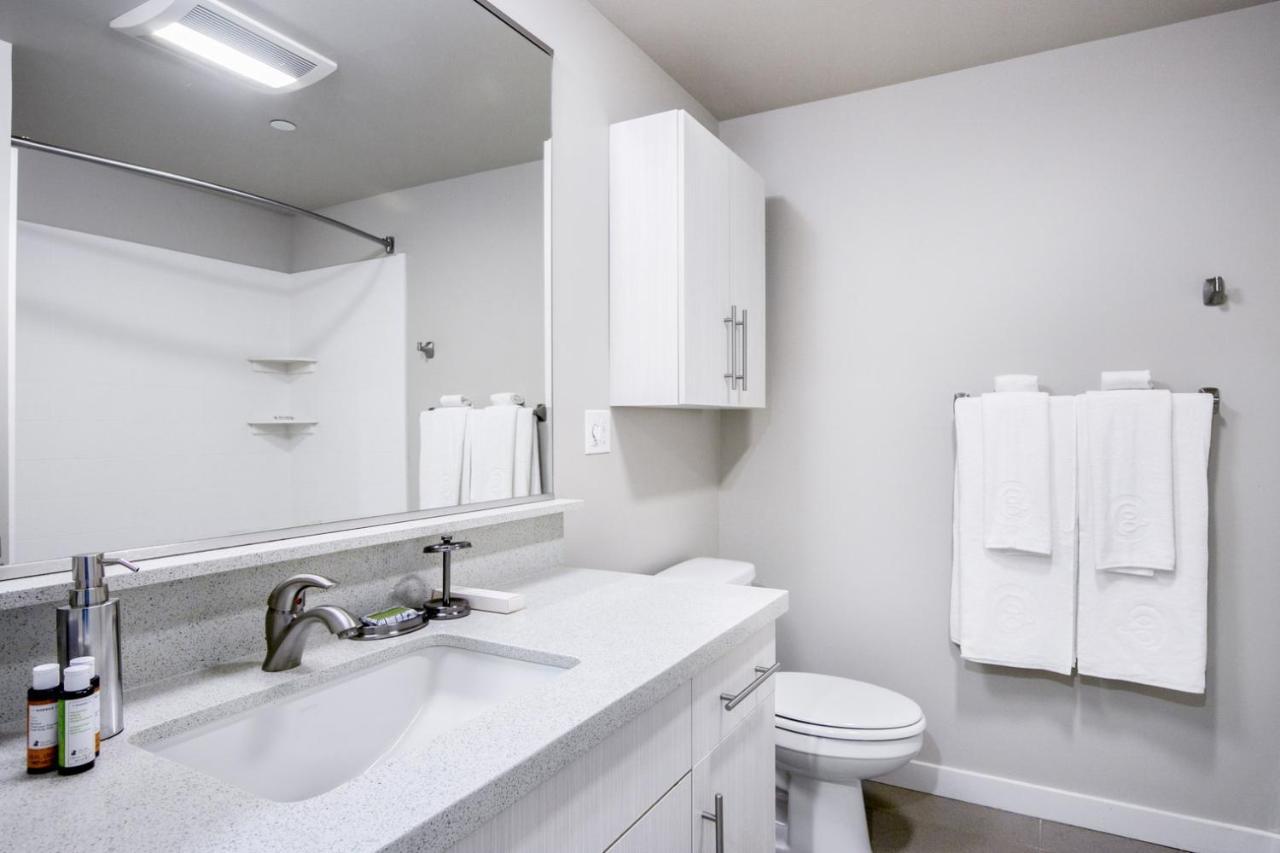 Apartment Belltown 1br W Gym Rooftop Nr Space Needle Sea-10