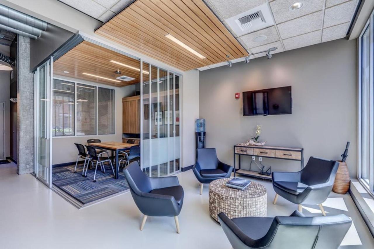 Queen Anne 1br W Roof Gym Wd Nr Metro Sea-349 Apartment