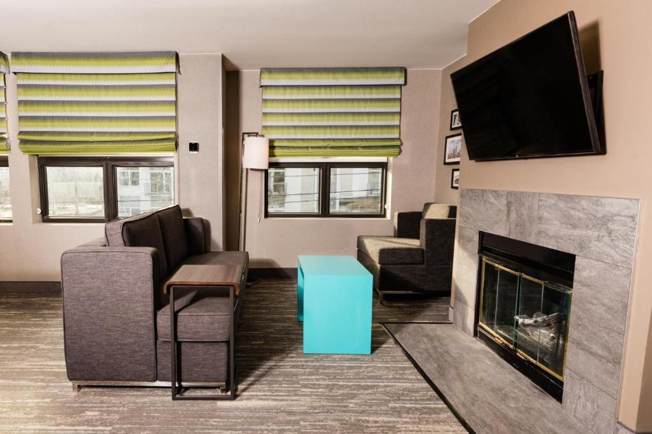 Hampton & Seattle-downtown Hotel