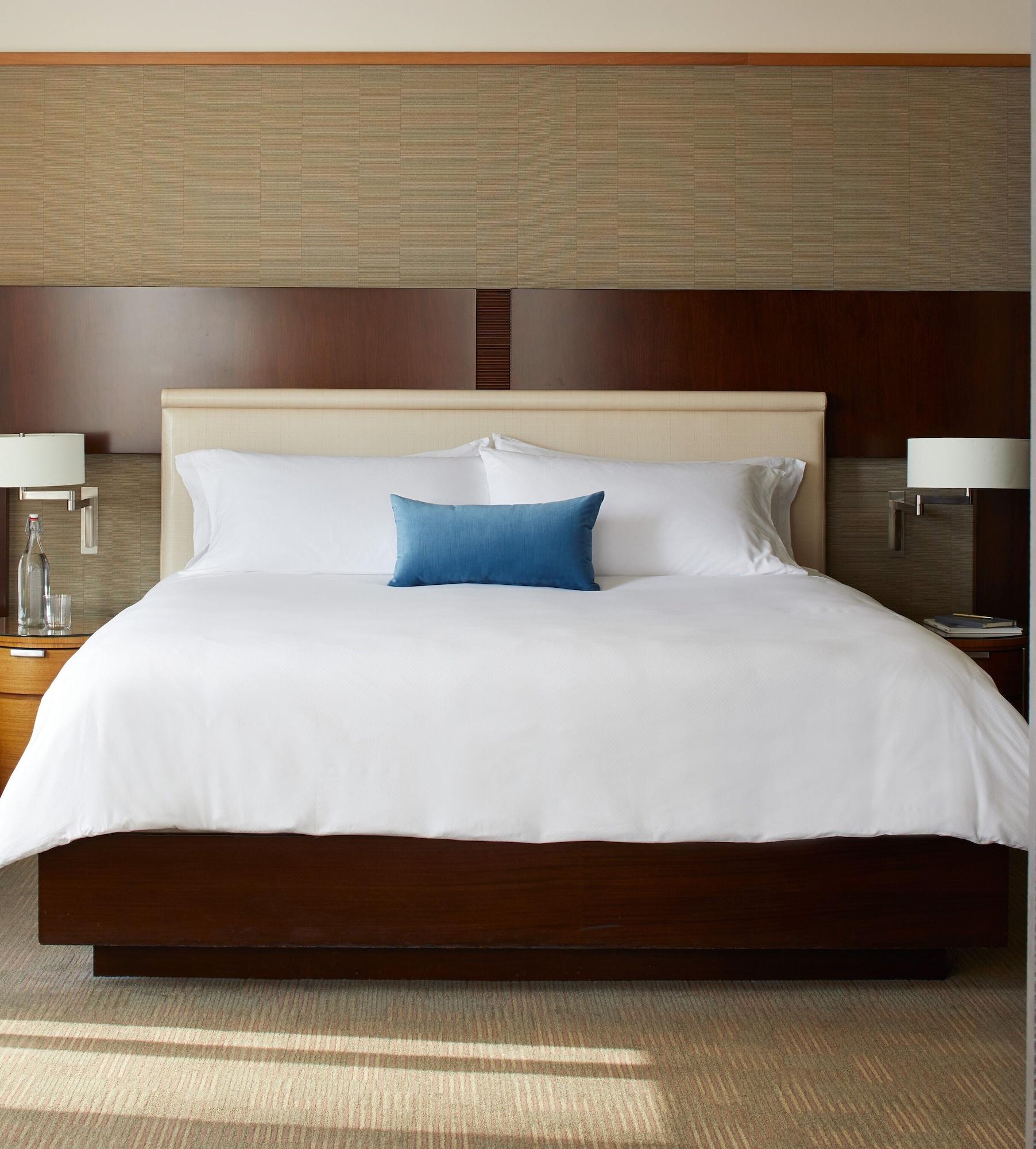 1 Hotel Seattle 5*