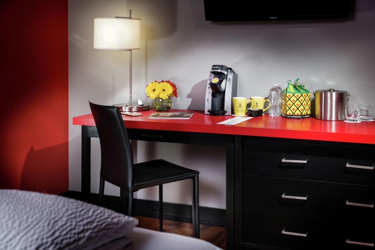 Staypineapple, Five, Downtown Hotel