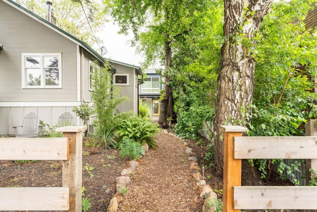 Modern, New & Industrial In Georgetown Seattle