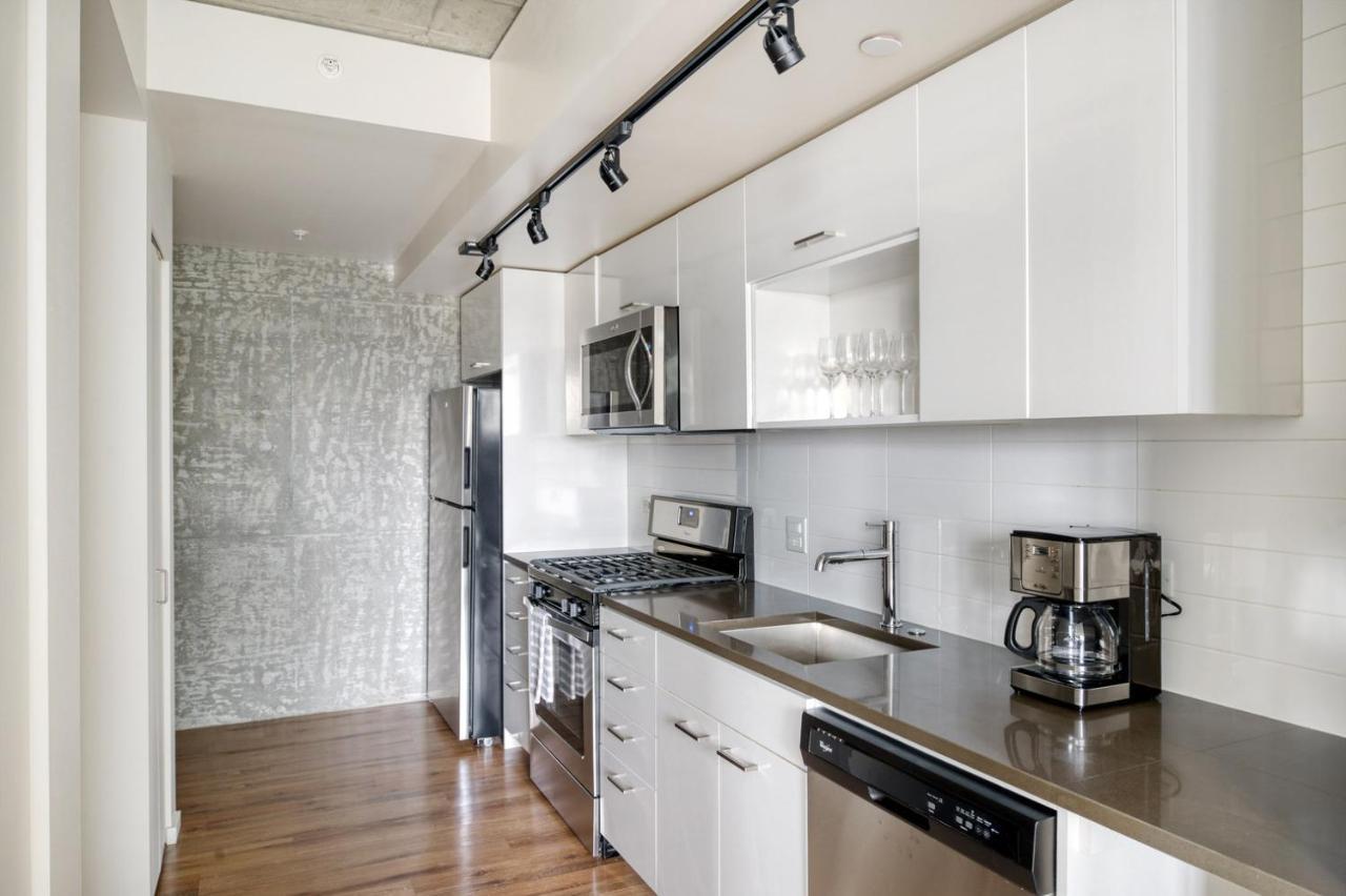 Apartment South Union W Gym Storage Nr Parks Sea-558 *