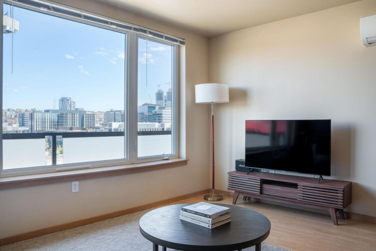 Queen Anne 1br W Gym Wd Lounge Roof Deck Sea-575 Seattle