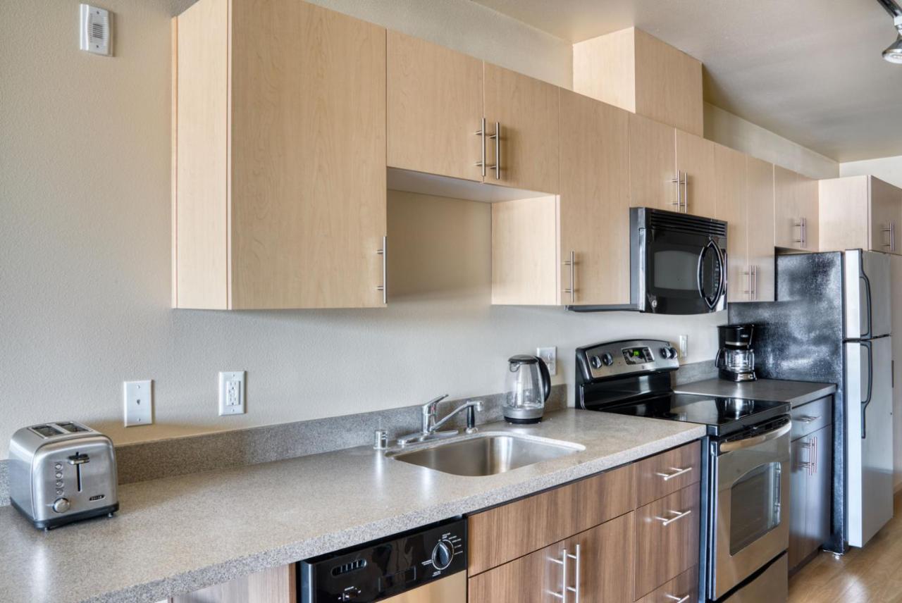 Queen Anne 1br W Gym Wd Lounge Roof Deck Sea-575