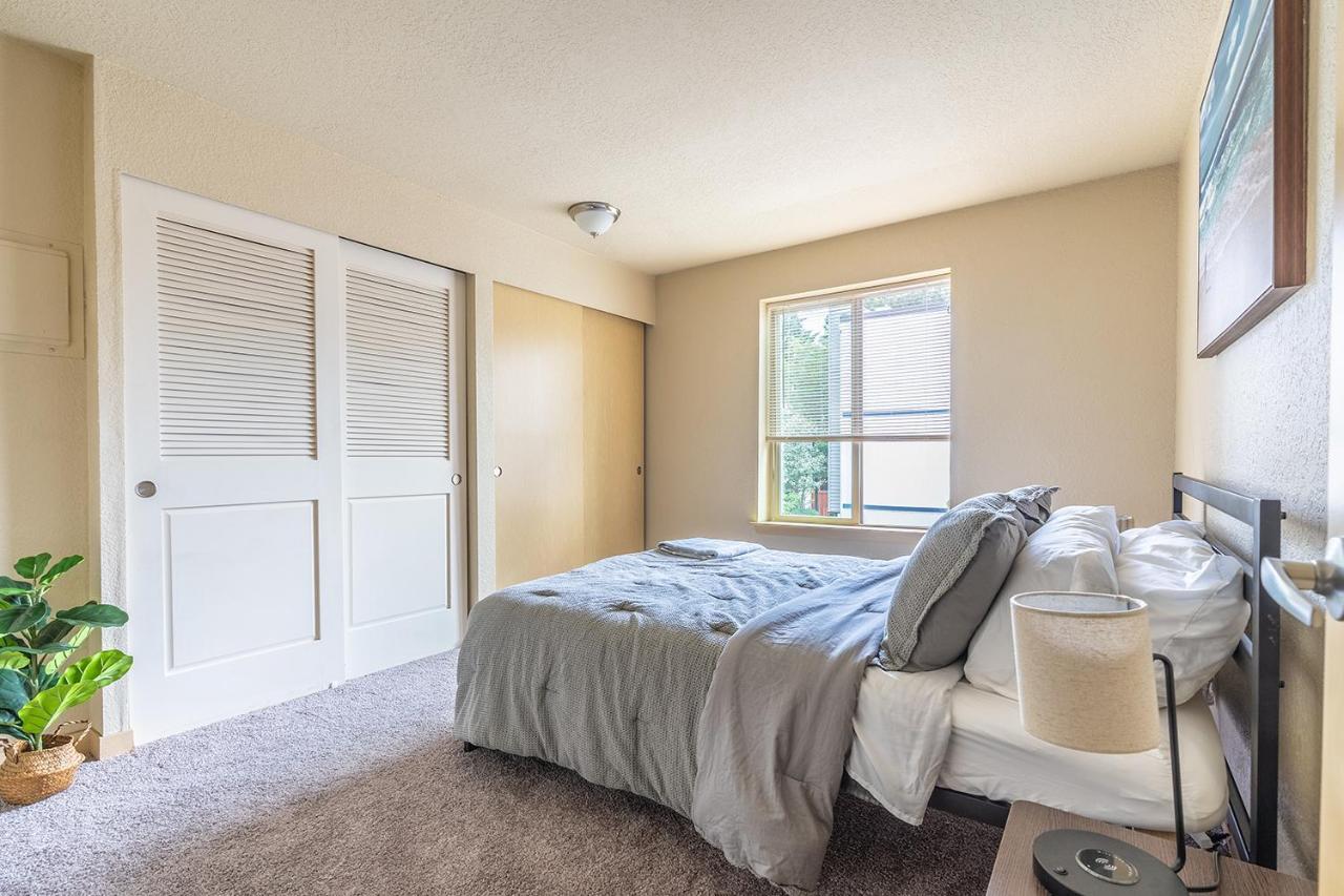Beautiful And Cozy One Bedroom -wifi, Bbq, Patio, Dog Park, Close To Greenlake And Northgate