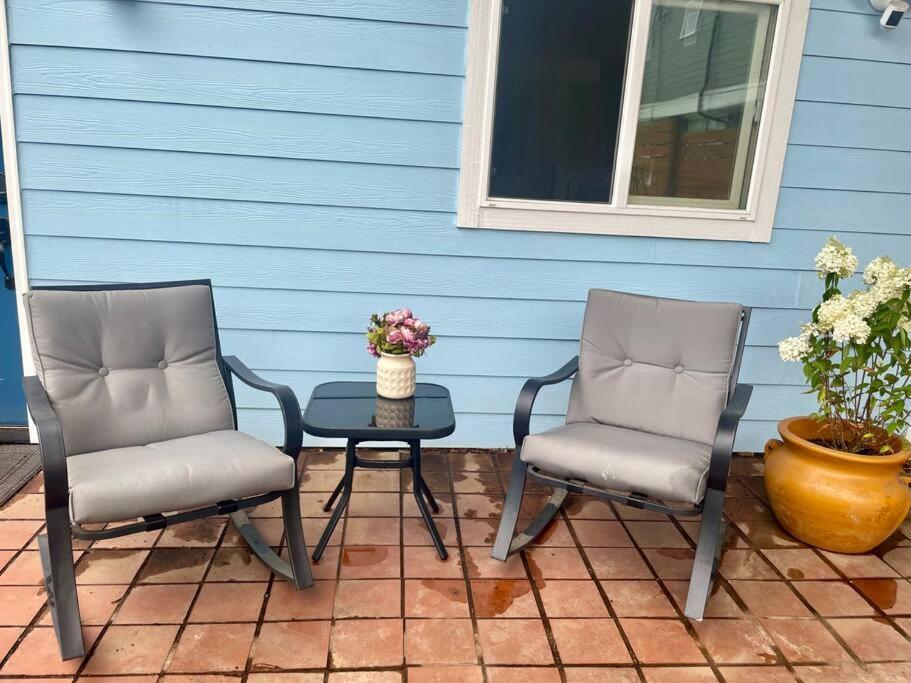 New Private Tiny Near Greenlake/lightrail/i-5 * Seattle