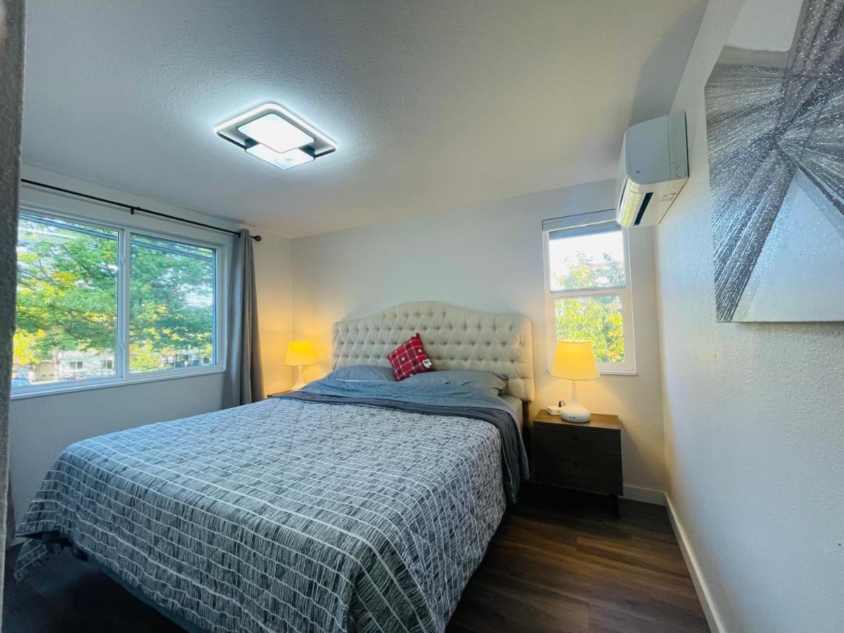 Villa Modern With Air Conditioners Near Bitter *