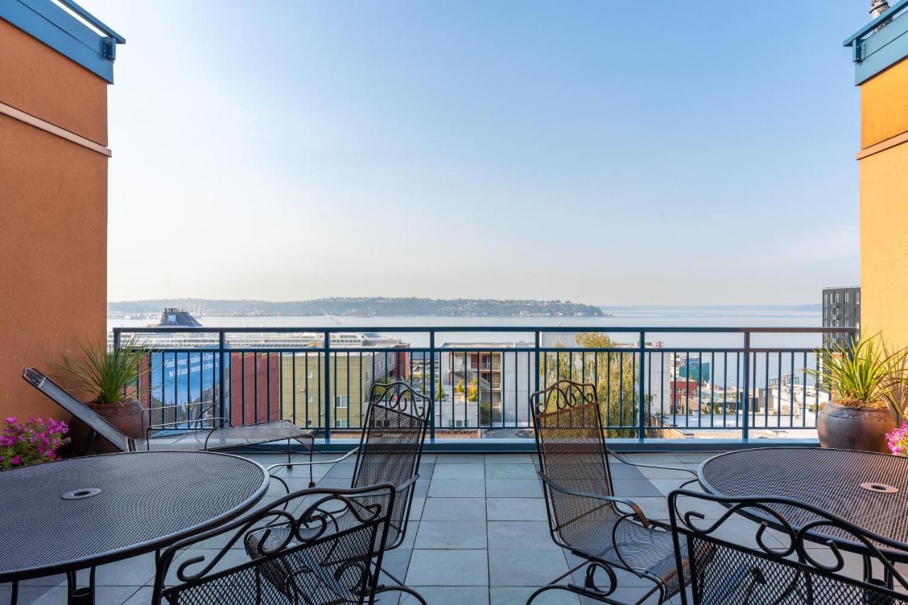 1 Bedroom With Stunning Puget Sound View Seattle