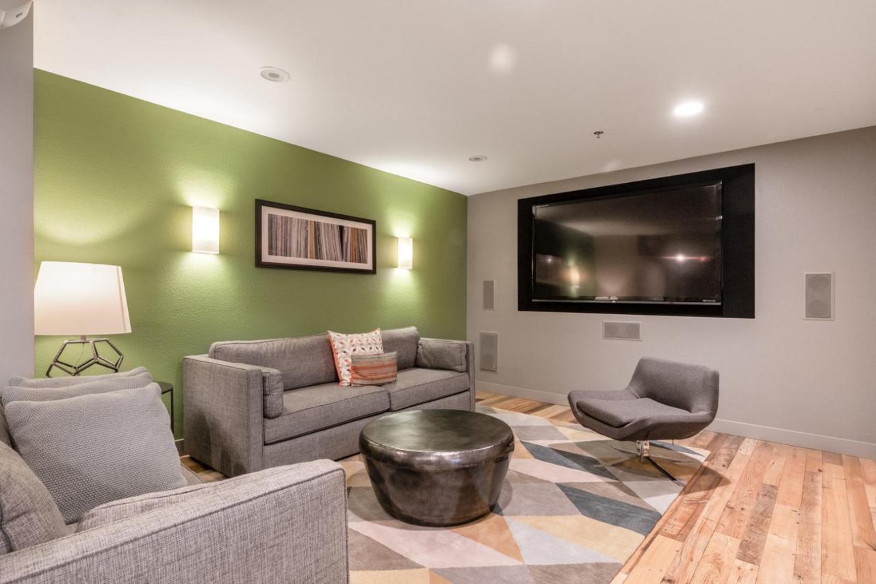 S Union 1br W Gym Pool Rooftop Nr I5 Sea-7
