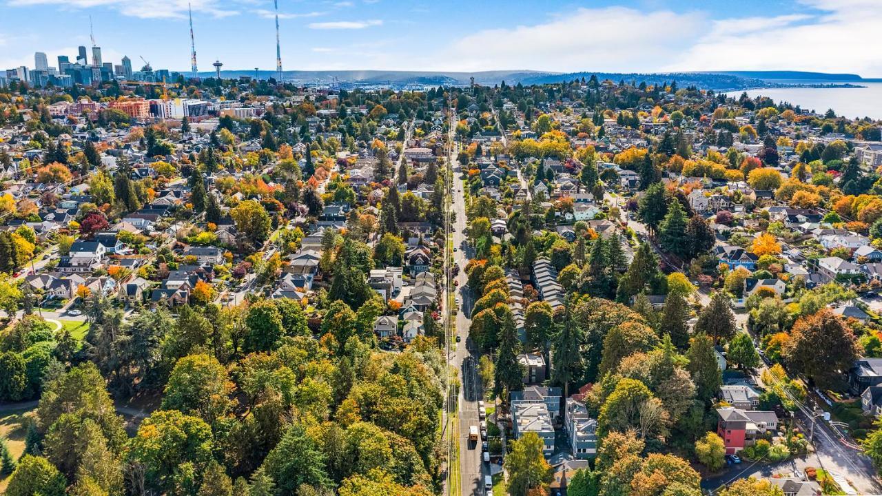 Solo's Smuggler Seattle