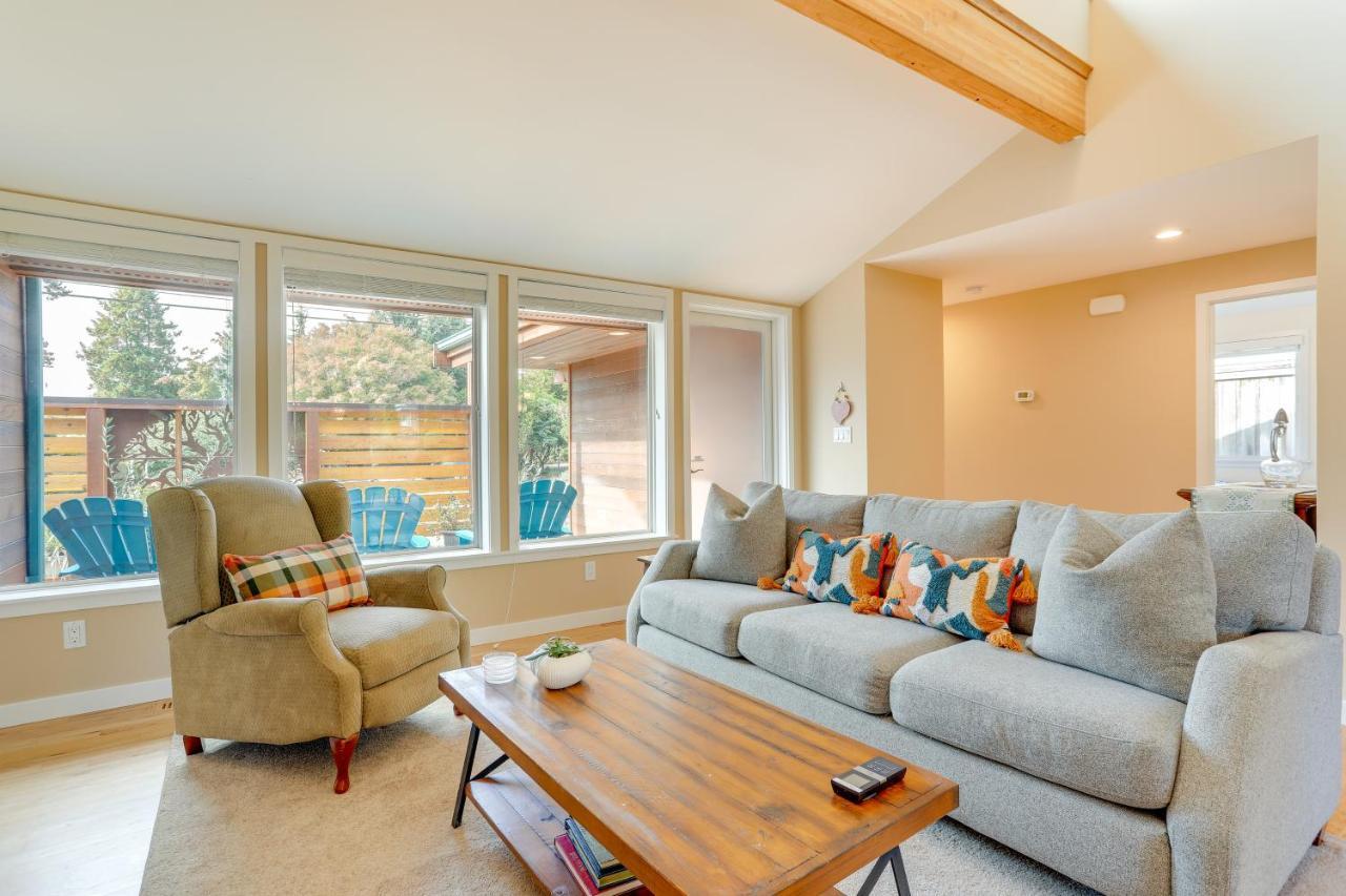 Holiday home Beautiful With Patio About 9 Mi To Downtown