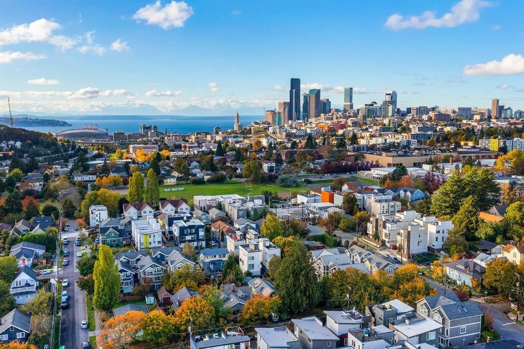 Apartment Red Maple Retreat In Leschi