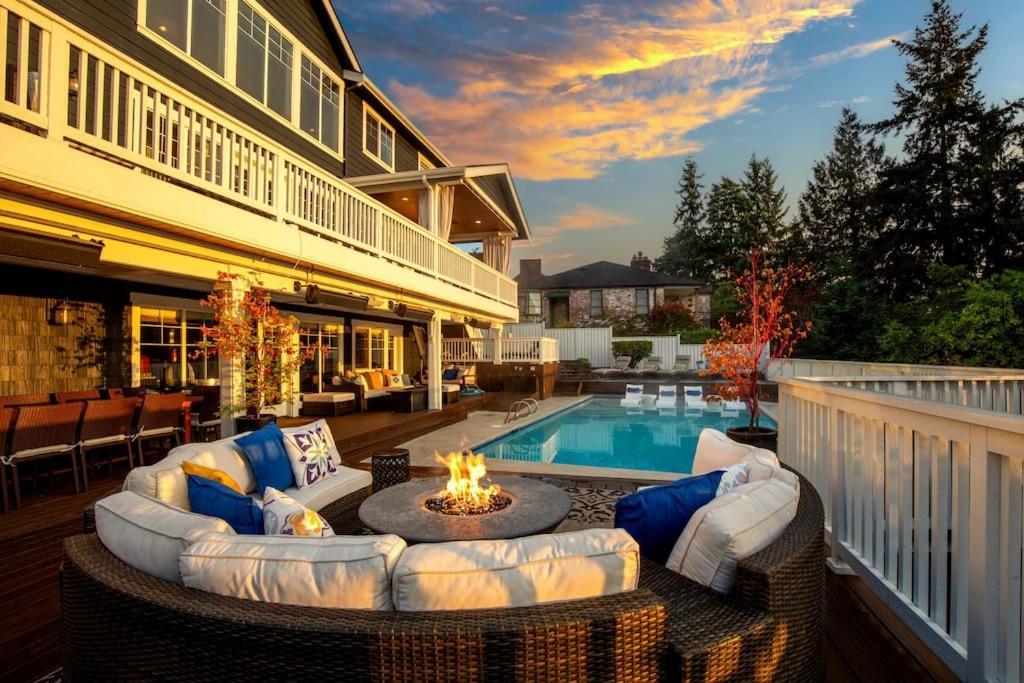 Private Villa Seattle