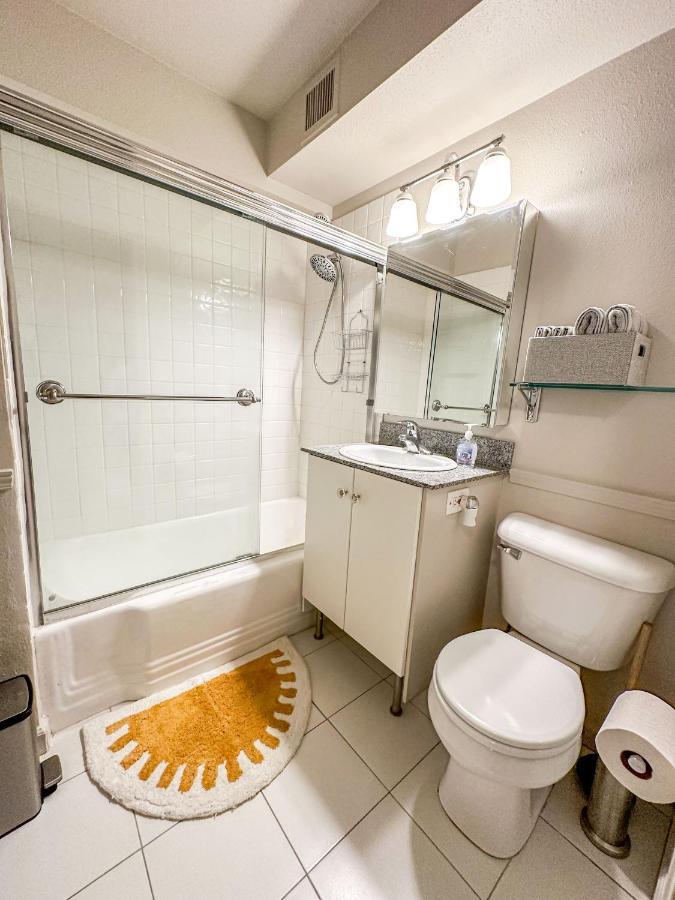 2br Downtown Convention Center Near Attractions *