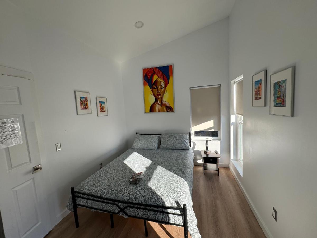 Private In West Cartagena Inspired Guest house Seattle