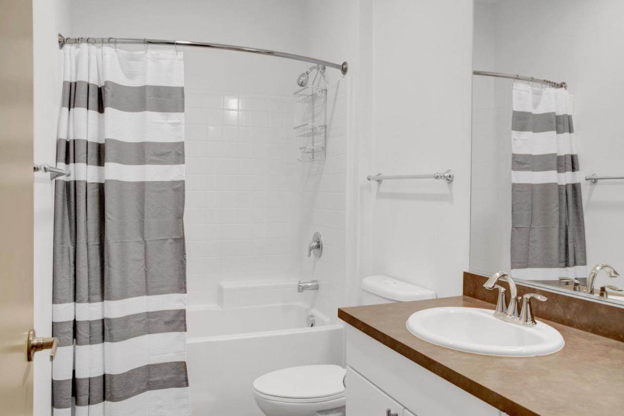 Ballard 1br W Wd Bbq Gym Nr Waterfront Sea-394 Apartment