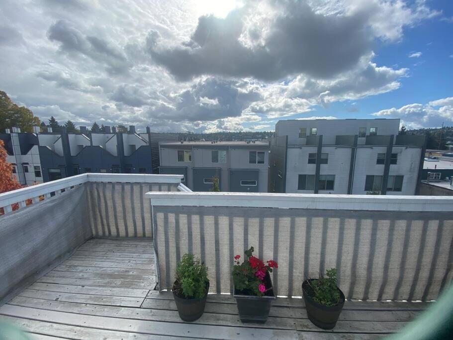 Villa St1c Space Beautiful Views, Closer To Amazon *
