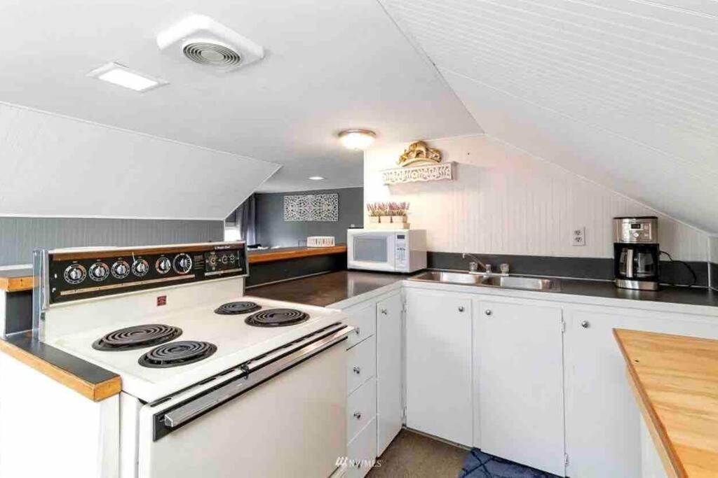 Villa St1c Space Beautiful Views, Closer To Amazon *