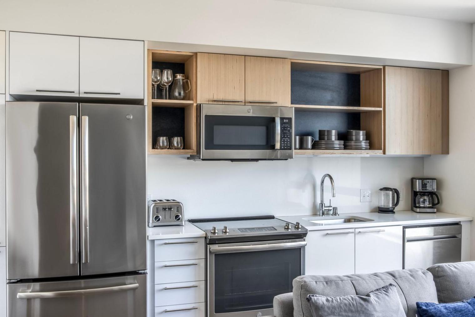 Capitol Hill 1br W Bbq Wd Lounge Nr Dining Sea-600 *