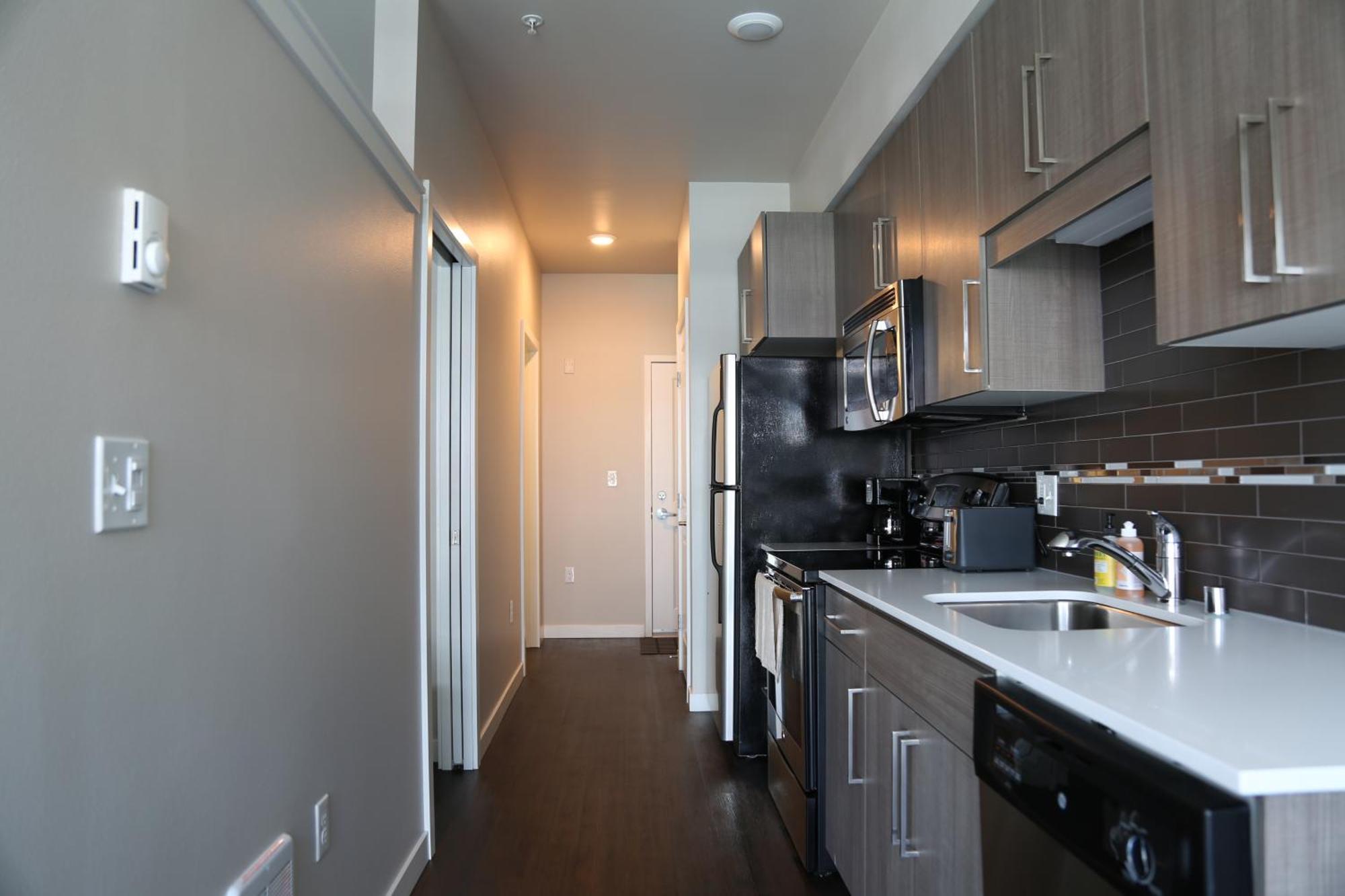 Apartment Queen Anne Retreat - 1 Blk From Cpa - Free Parking *