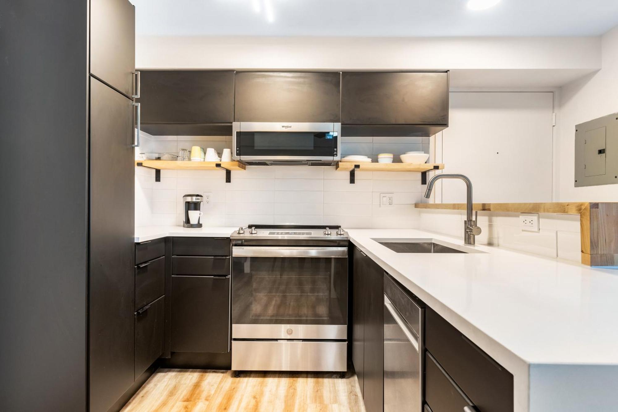 Apartment Seattle's Gem: Elegant 1br In Belltown *
