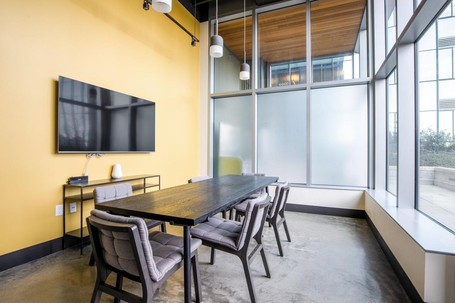 South Union W Gym Storage Nr Parks Sea-558 * Seattle