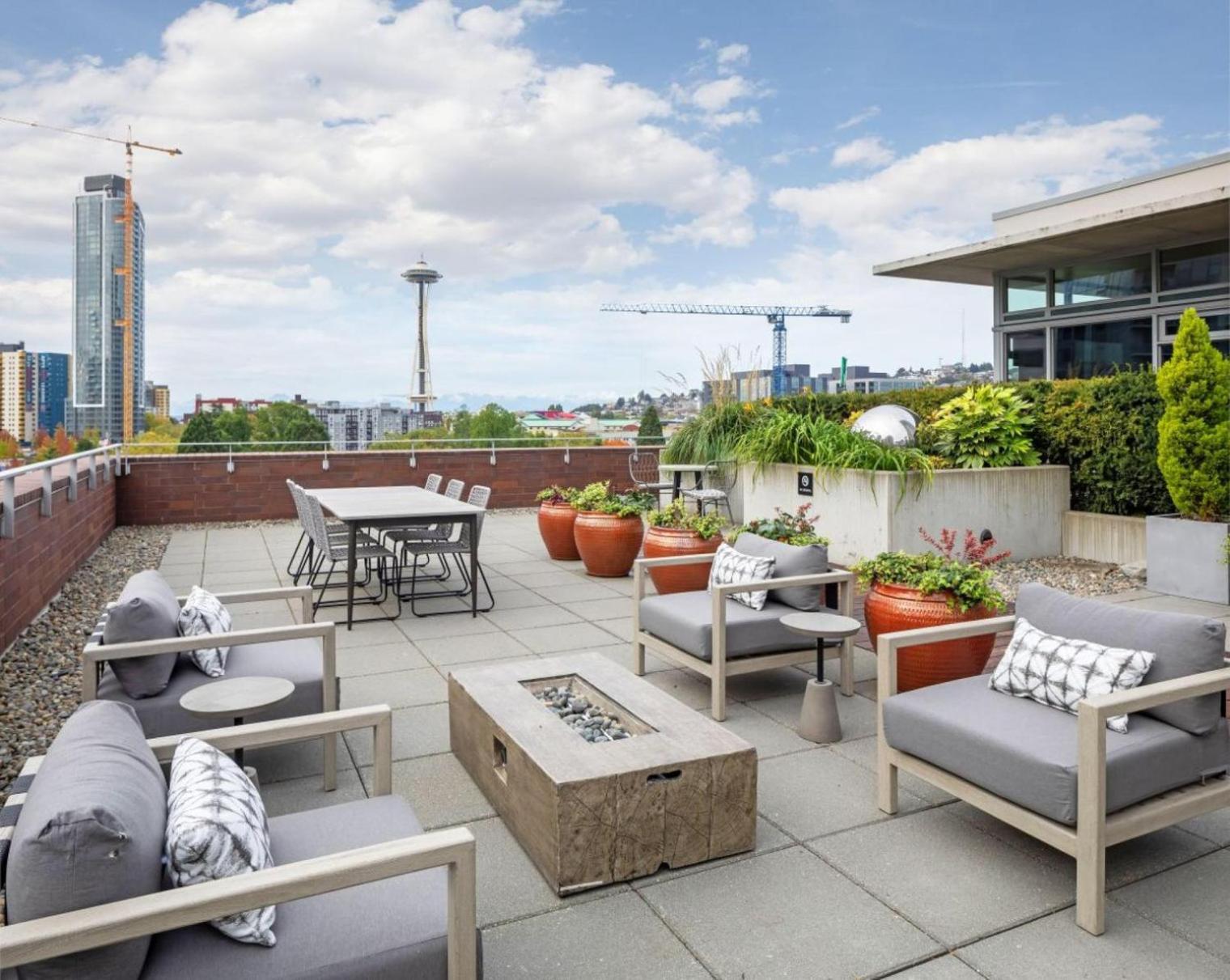 S Union 1br W Gym Parking Nr Dining Sea-68 Apartment