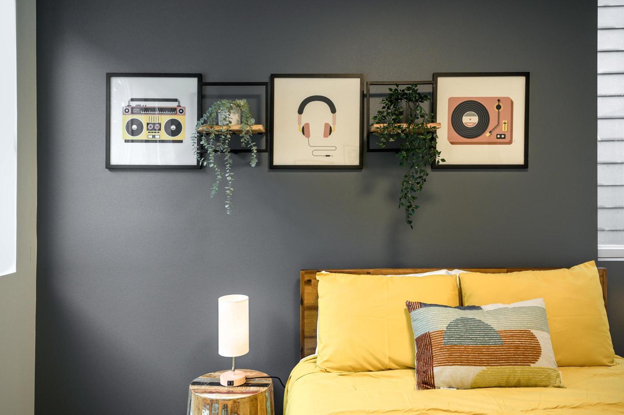 Cozy Industrial In Ballard, Walk Score 95! * Seattle