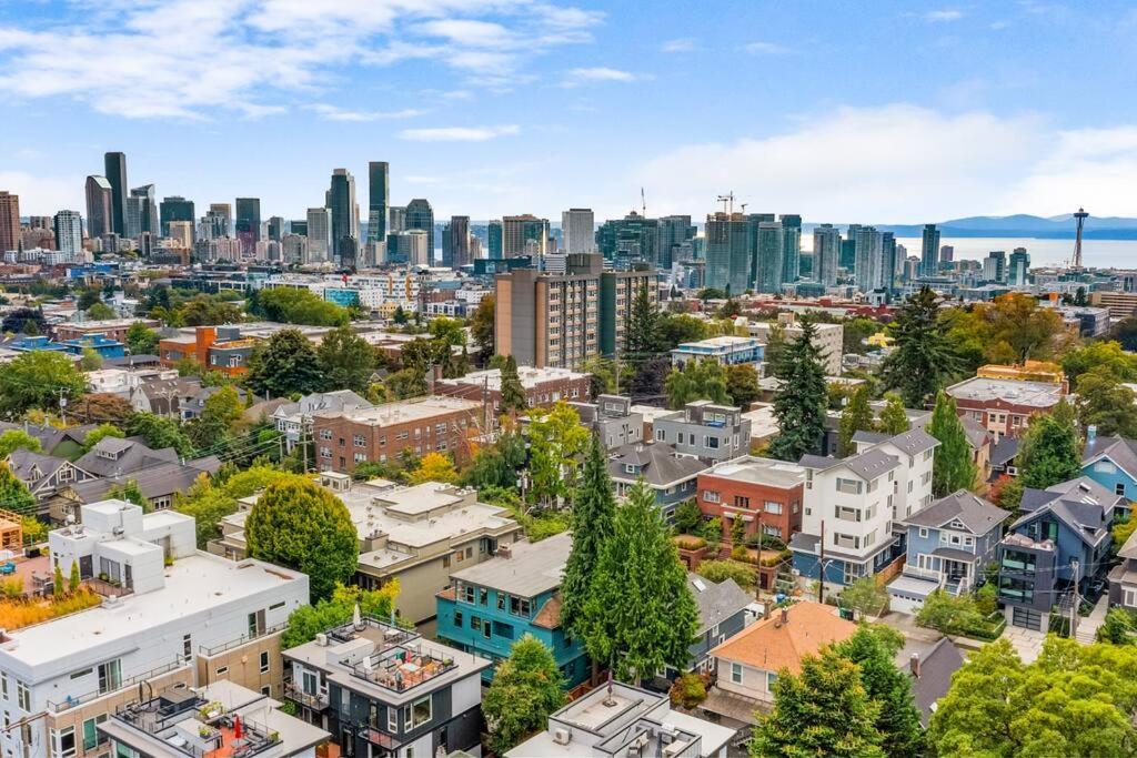 Cozy Oasis In The Heart Of Capitol Hill * Seattle