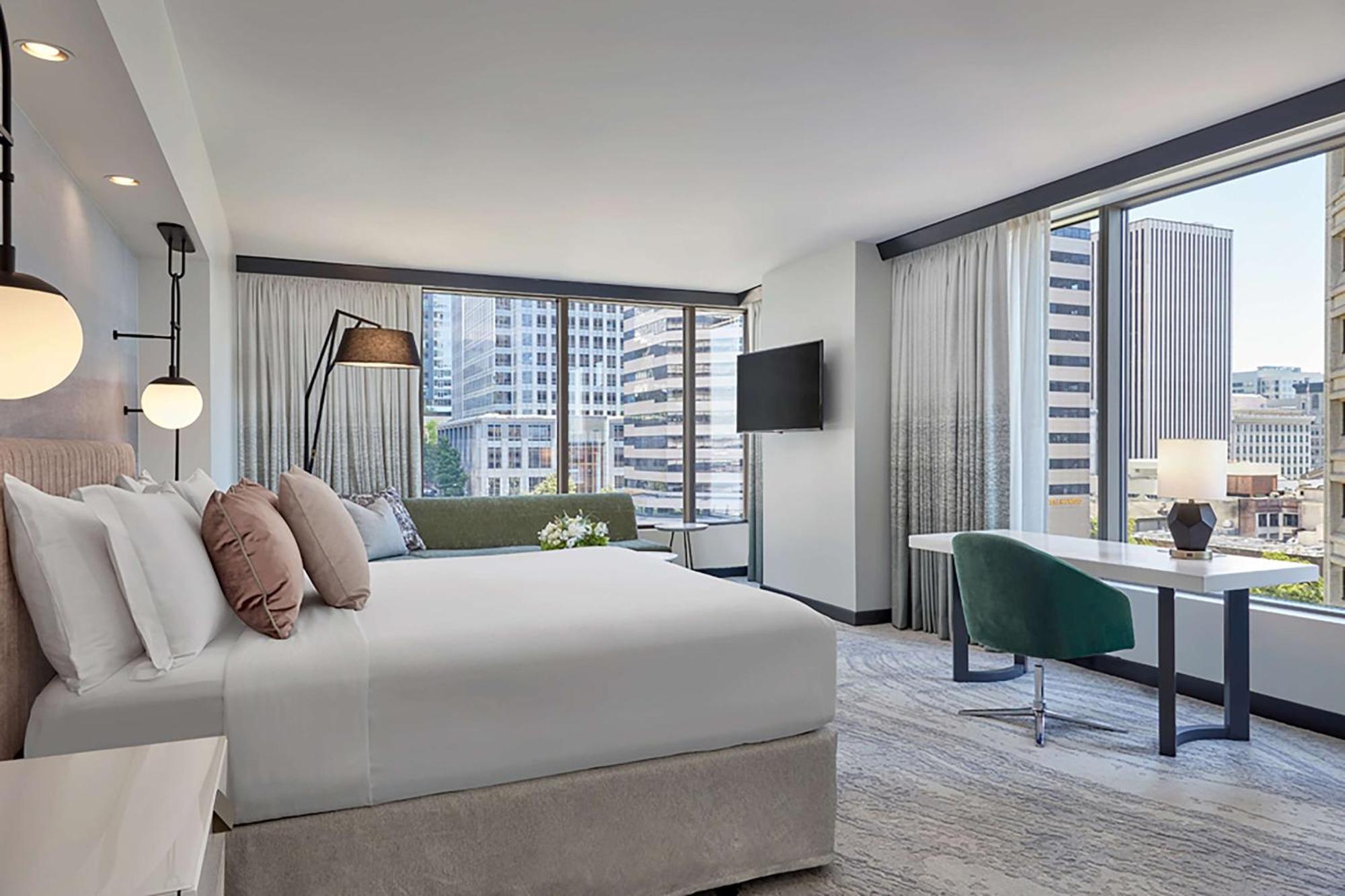 1000, Lxr & 5* Seattle
