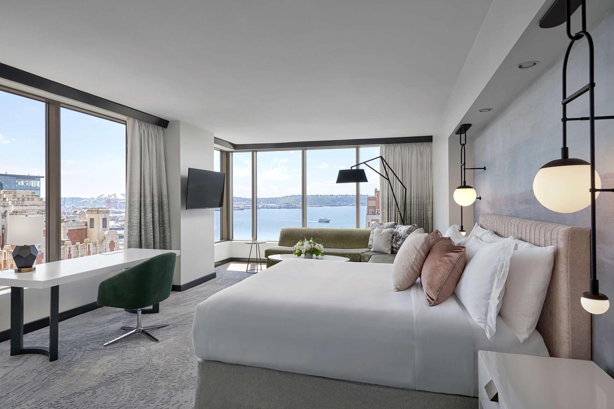 1000, Lxr & Hotel Seattle