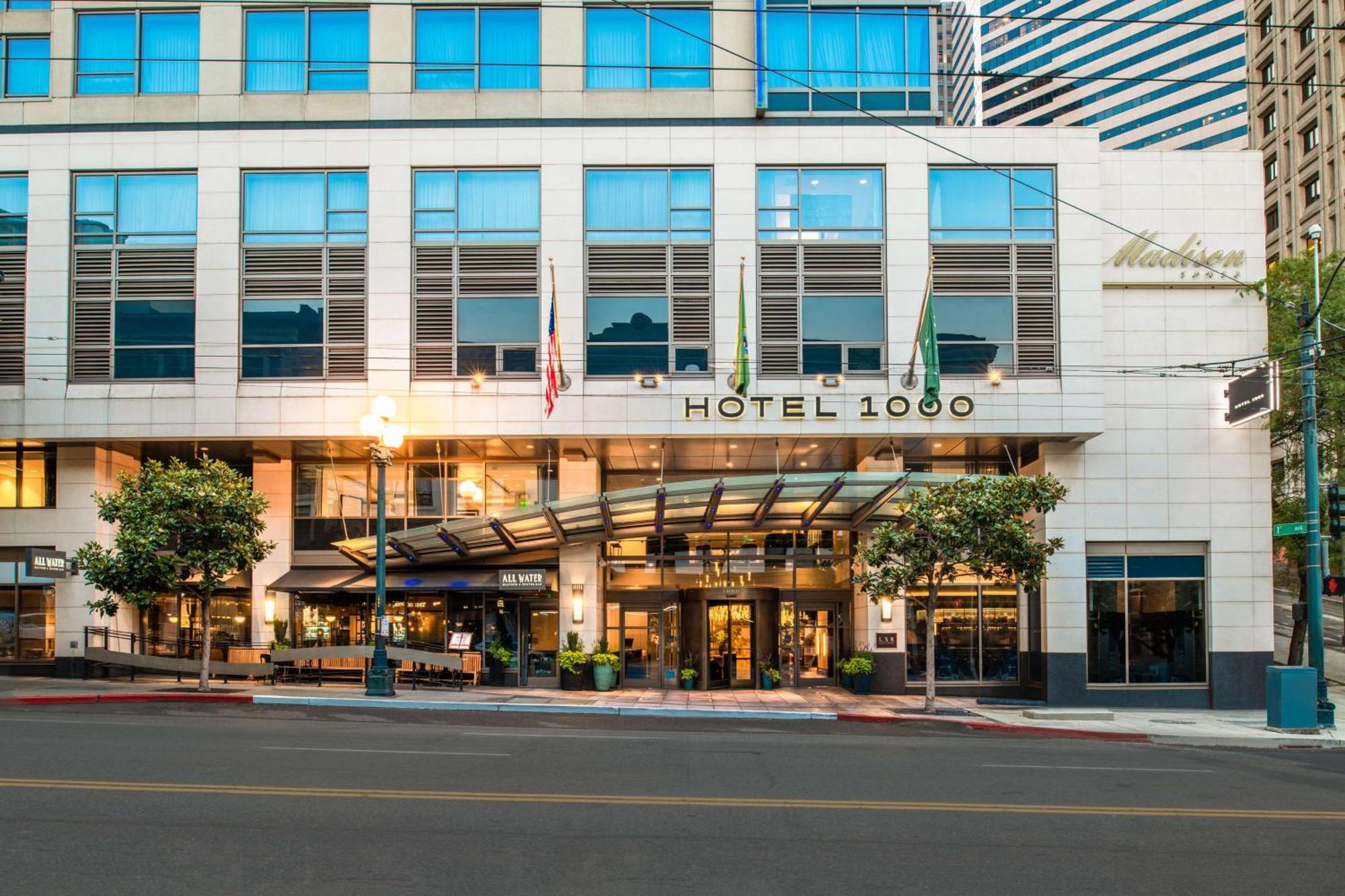 1000, Lxr & Hotel