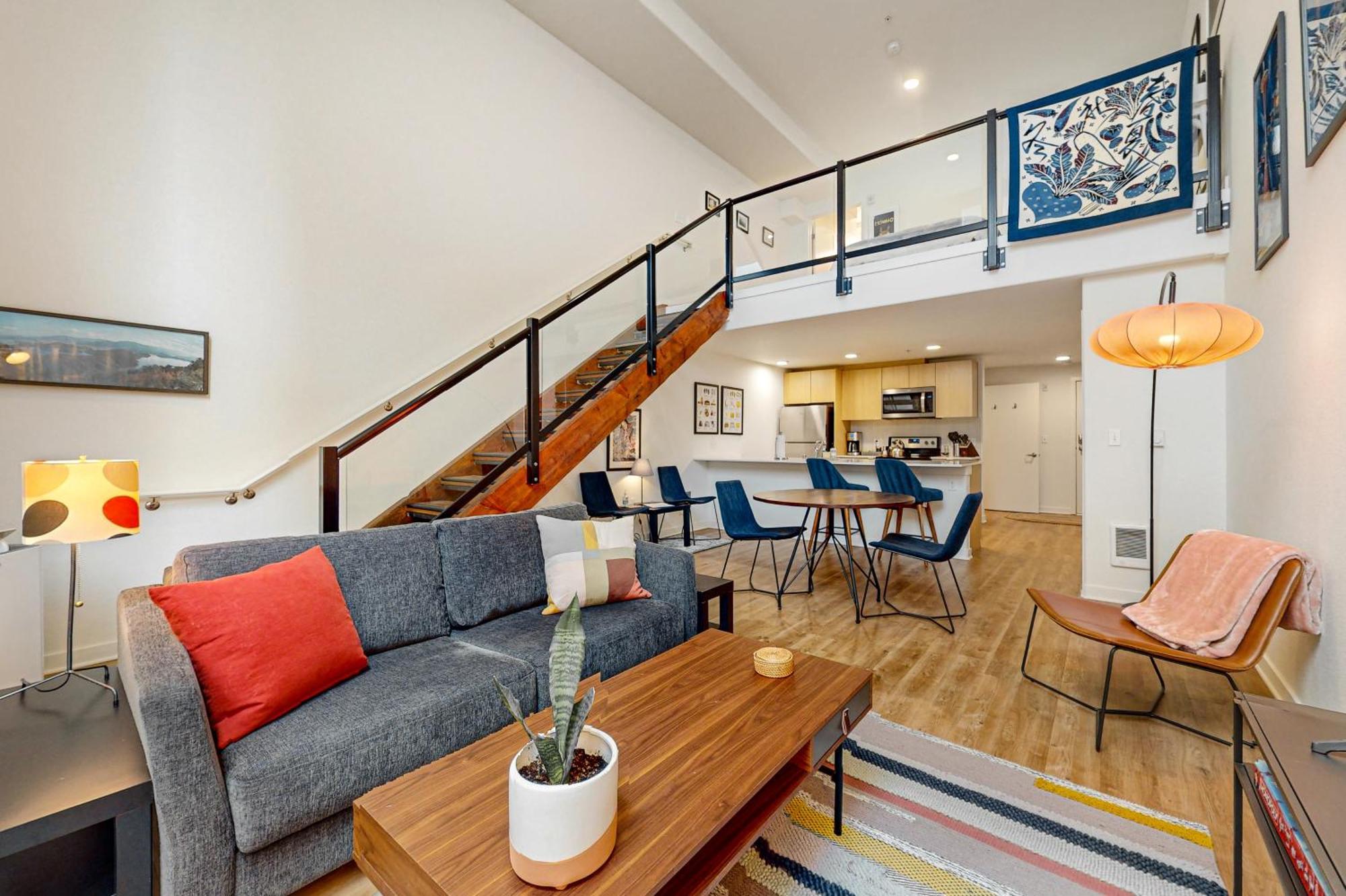 Apartment Loft *